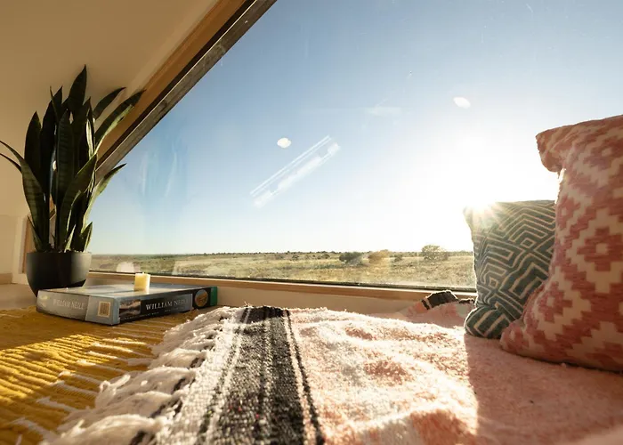 Art Haus Grand Canyon South Rim - Hot Tub, Hammock, Movie Projector, Telescope *